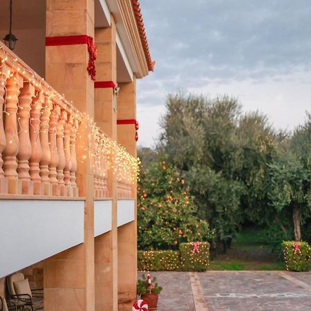 Archontiko Frideriki Luxury Apartments Chios Town Buitenkant foto