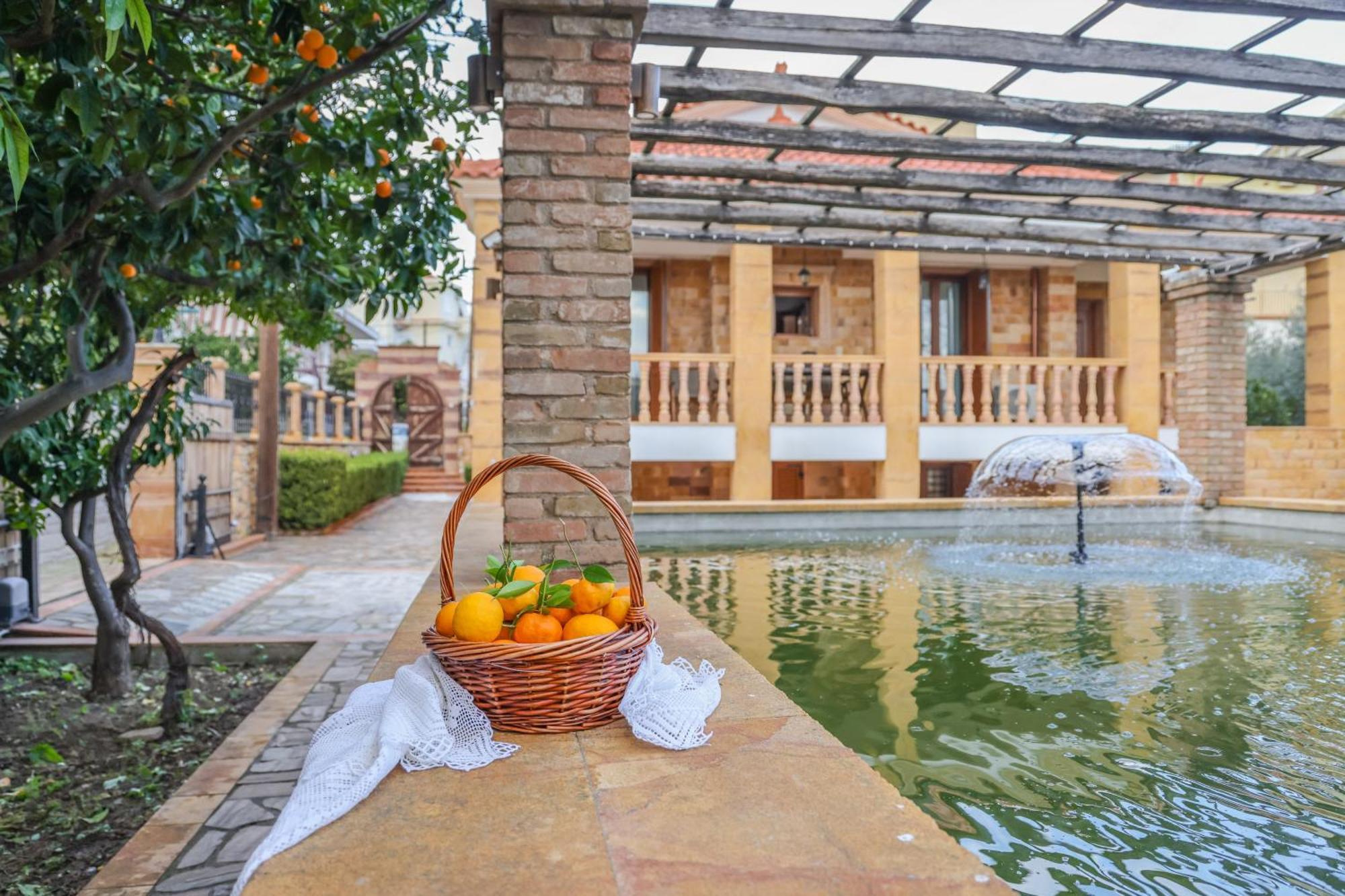 Archontiko Frideriki Luxury Apartments Chios Town Buitenkant foto