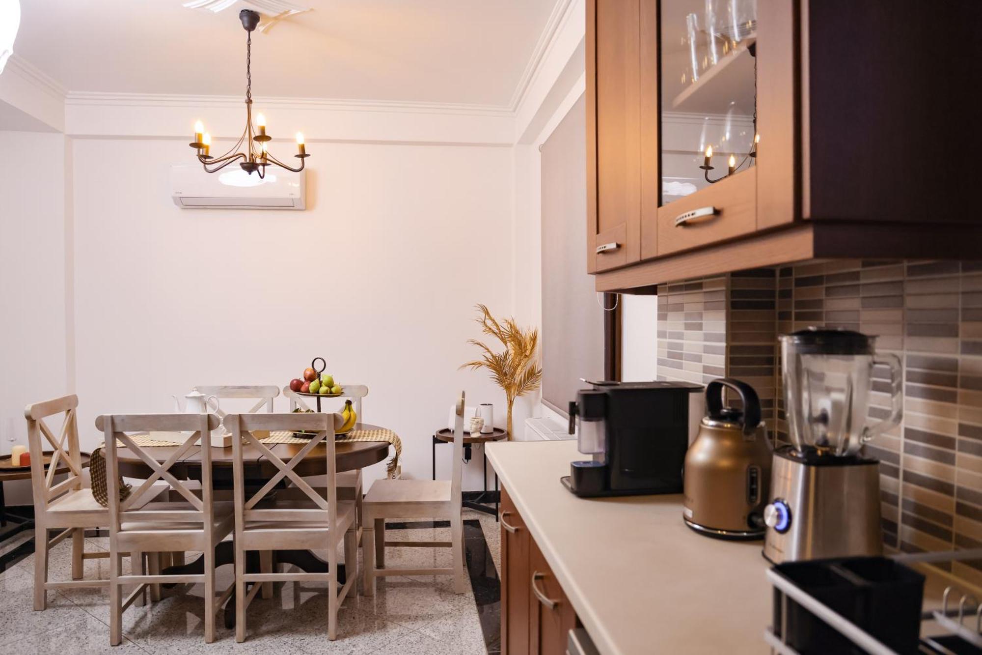 Archontiko Frideriki Luxury Apartments Chios Town Buitenkant foto
